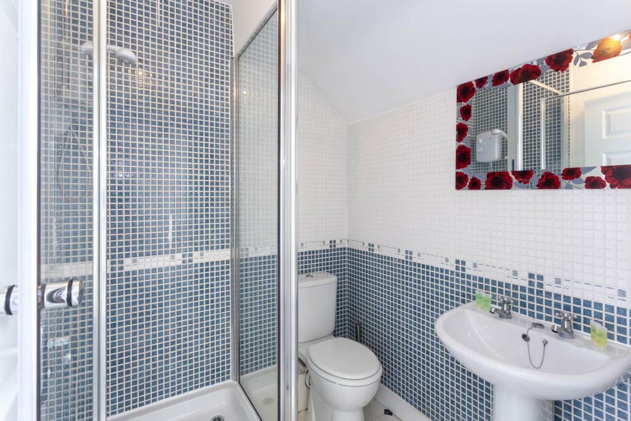 4 Bed Home, Driveway Parking Ideally Located In Latchford, Warrington - Executive St Marys House ภายนอก รูปภาพ